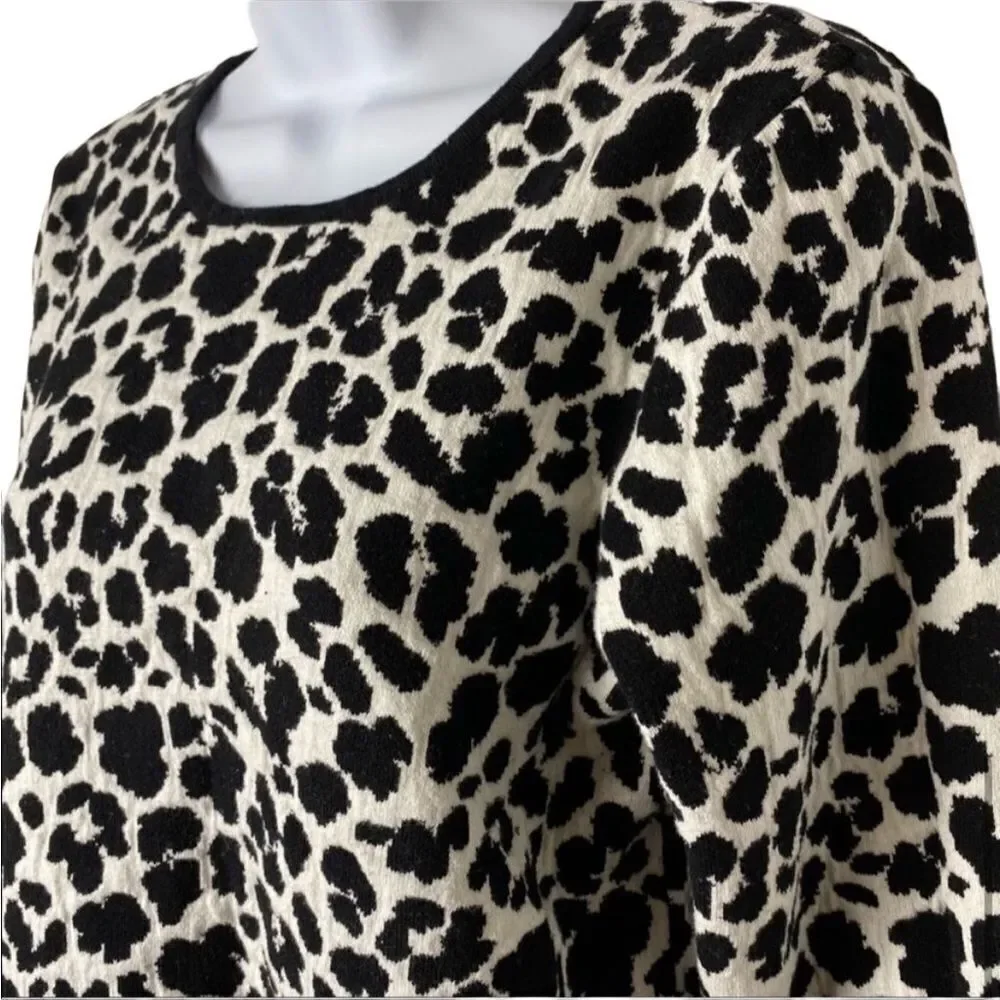 Vince Camuto Leopard Print Long Sleeve Sweater L